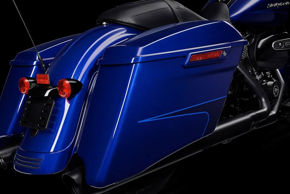 harley-davidson-touring-road-glide-special_feature8